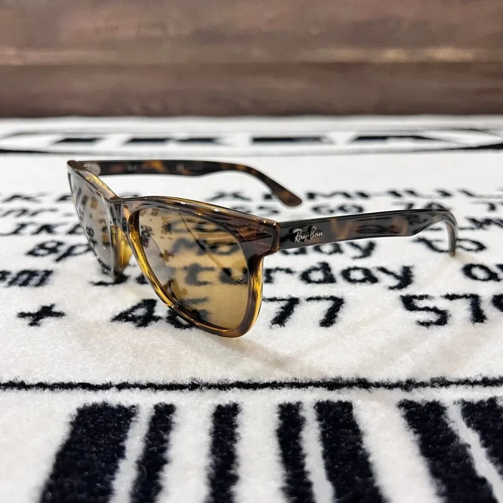 RayBan RB4184 Polished Light Havana Brown Polarized Wayfarer - Made in Italy